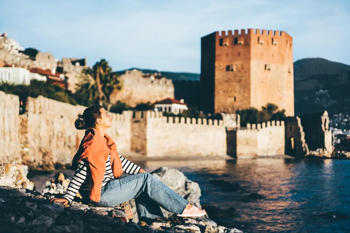 Antalya vol direct -Photo by Ahmet Sali on Unsplash