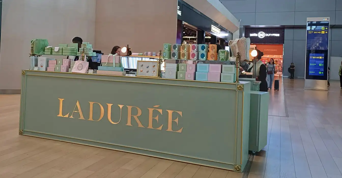 Ladurée - Aéroport Marseille Ladurée - Aéroport Marseille