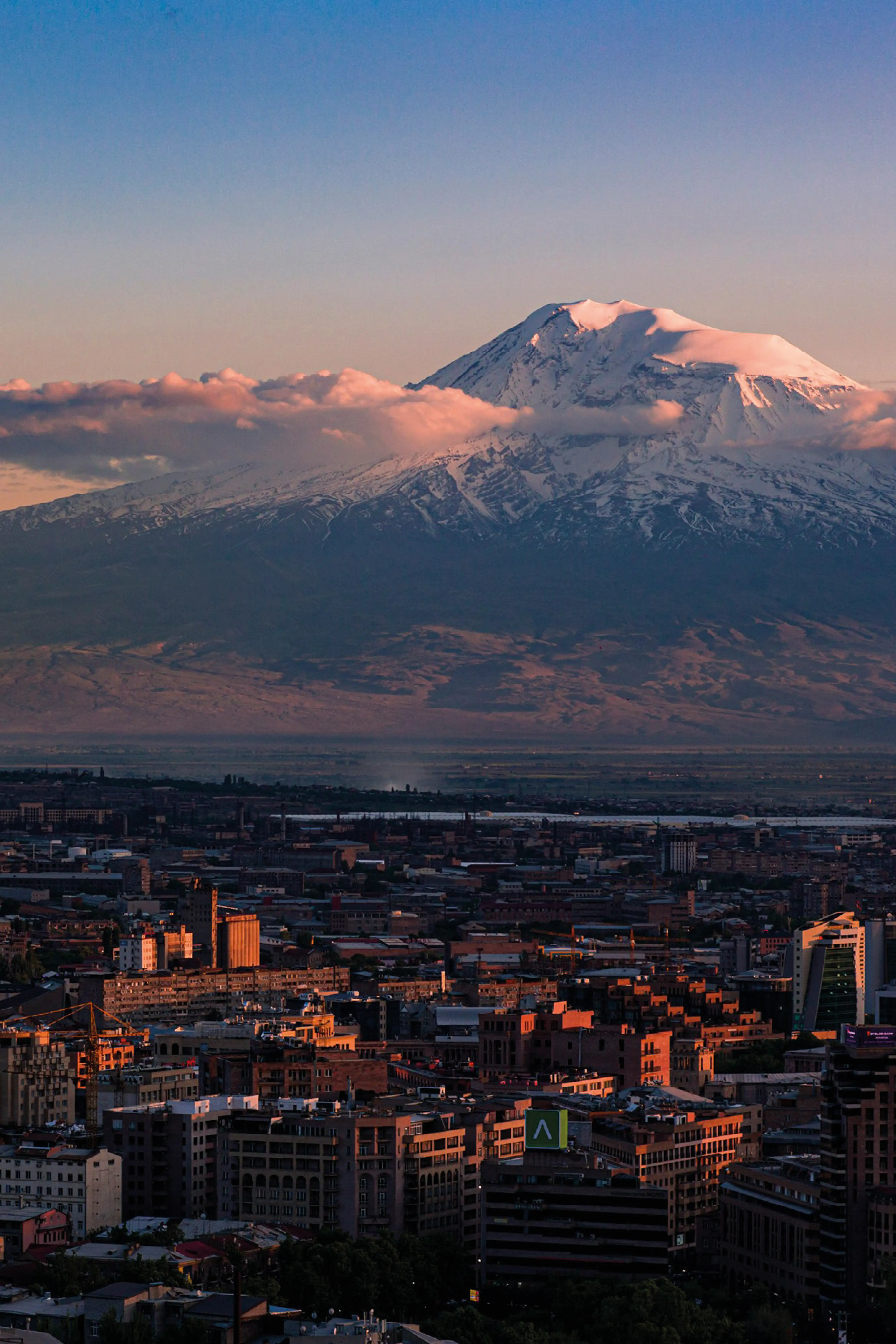 Marius_illustration_article_©aleksandr-popov_erevan_paysage_mont_ararat