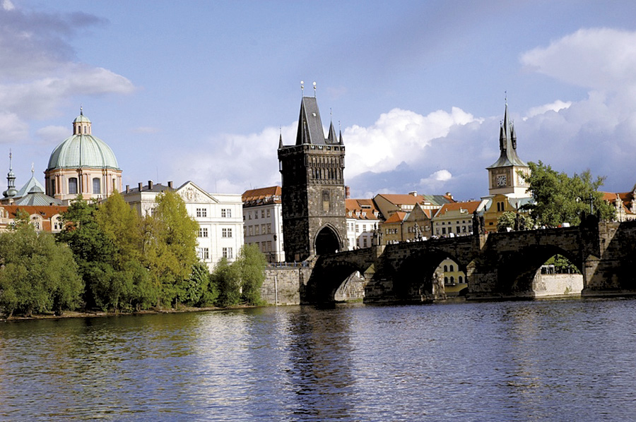 Prague en direct de Marseille